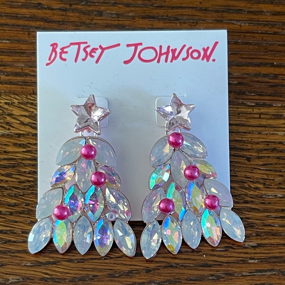 *one bead is missing* Betsey Johnson new beautiful CZ Christmas tree ear…
